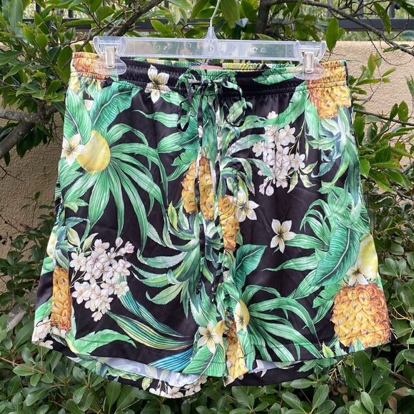 Show Me Your Mumu Paradise PJ Set in Patrick's Pineapple Dream Shorts. Small EUC - Picture 1 of 5